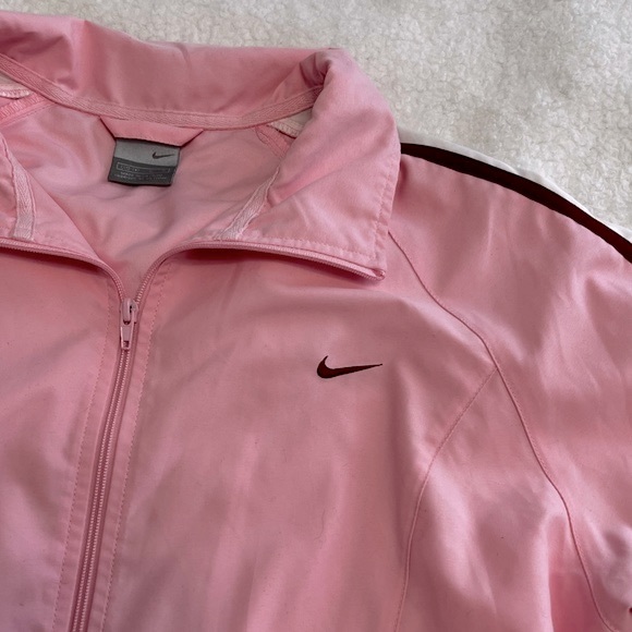 vintage nike grey tag swoosh embroidered windbreaker - Picture 2 of 10